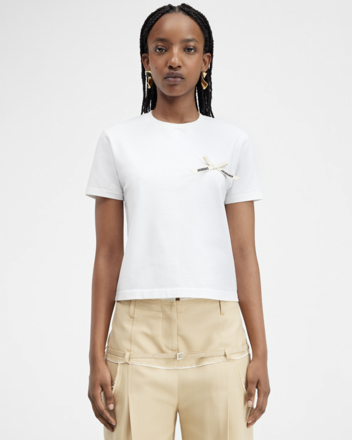 Le t-shirt Noeud